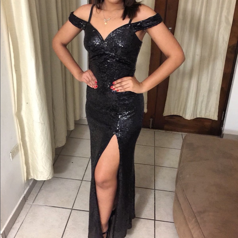 Black Gala Dress and red clutch